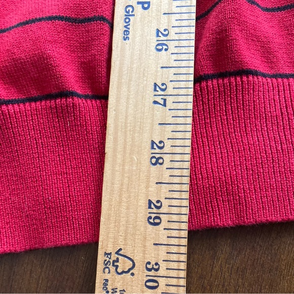 NWT Men’s Size XL Old Navy Red and Blue Striped VNeck Sweater - Picture 9 of 16